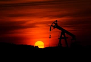 Crude Oil Markets: Drivers, Risks, and Forecasting