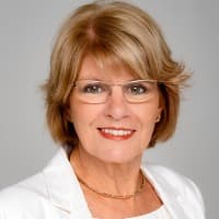 Pauline Bright